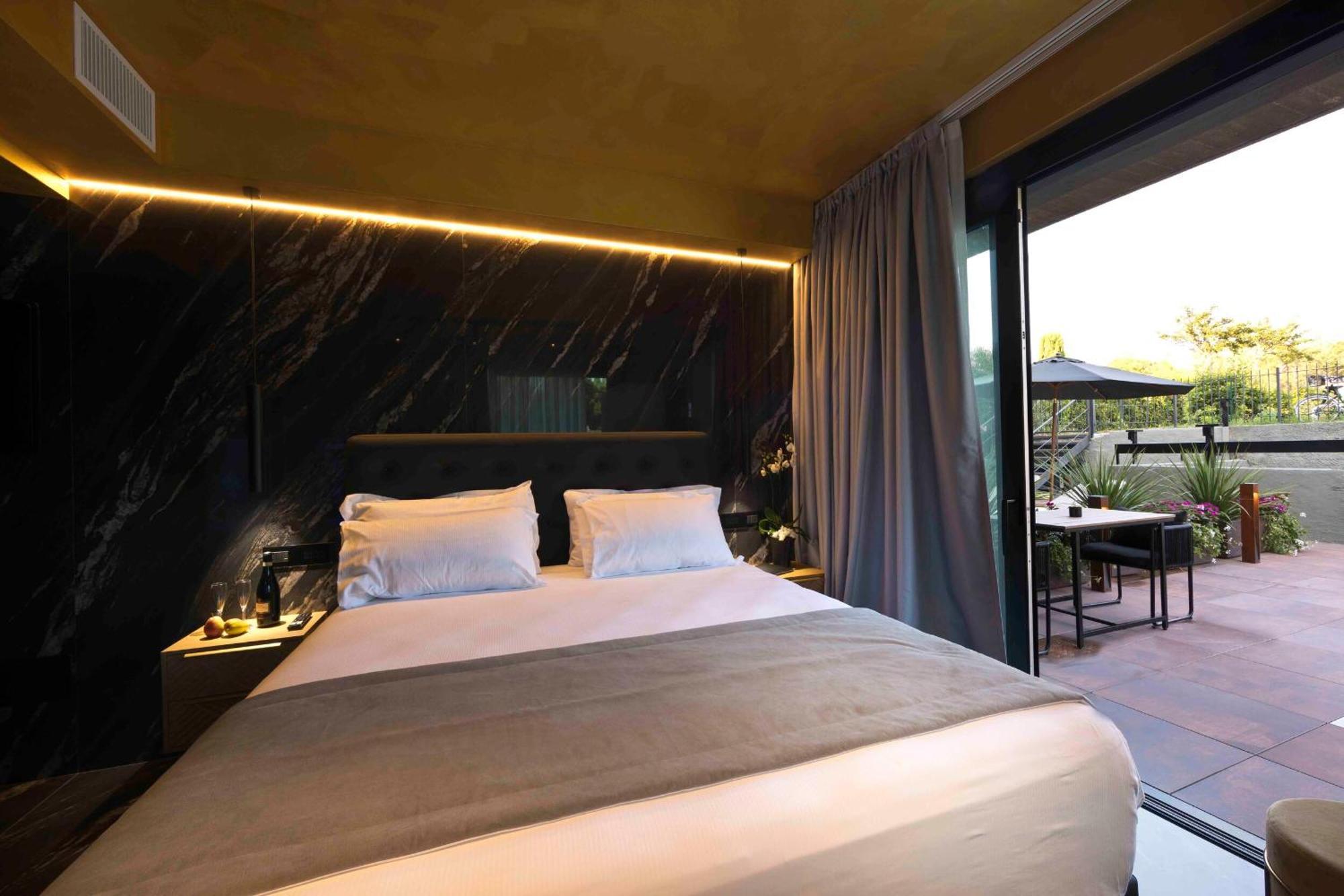 Boutique Hotel Σιρμιόνε Εξωτερικό φωτογραφία